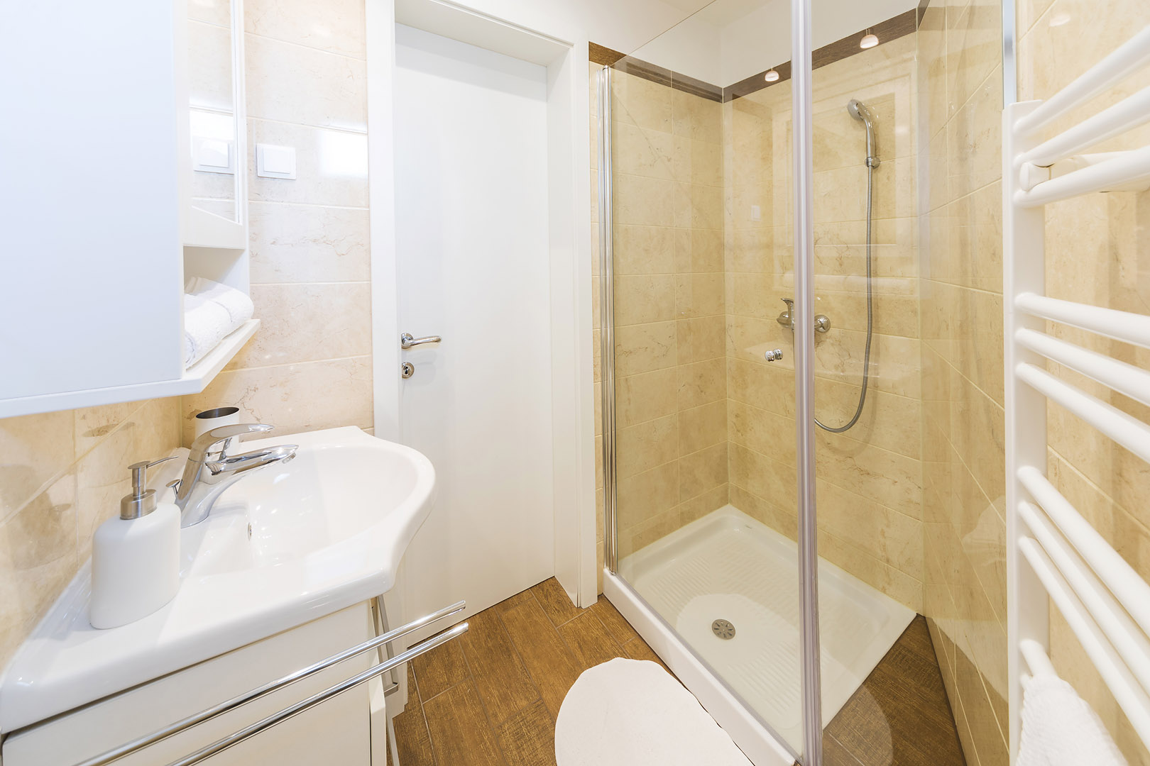 Apartments Poklukar Bled